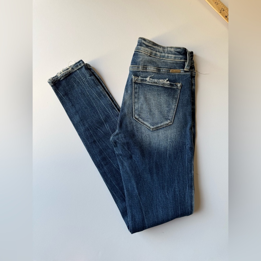 KanCan Distressed Dark Blue Skinny Jeans 💙 93% COTTON ✅